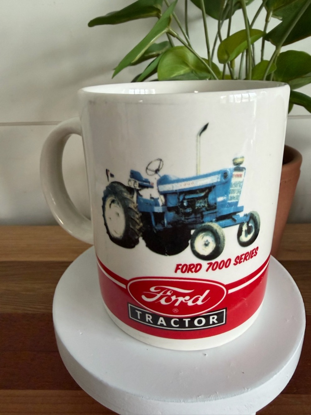Official Ford Tractor 7000 Collectors 10 oz. Coffee Mug